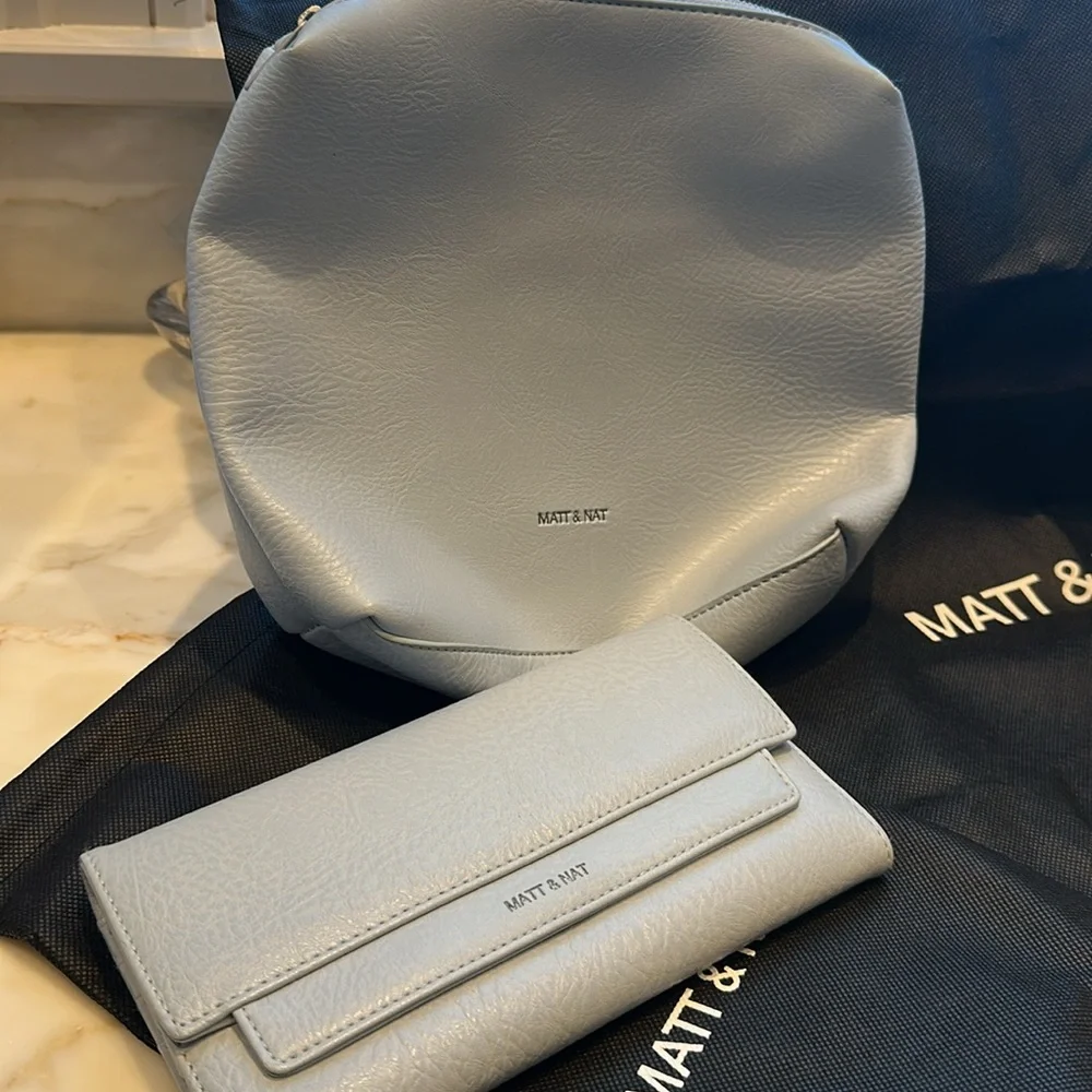 Matt & Nat Koala bucket Bag - Picture 2 of 11